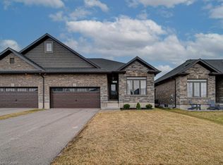 15 Matheson Cres, Innerkip, ON N0J1M0