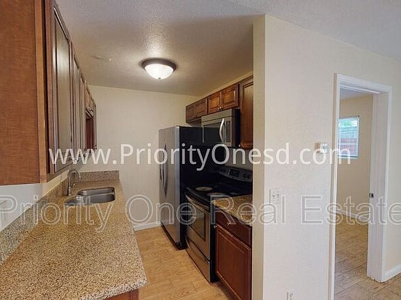2nd image of 3813 46th St #2