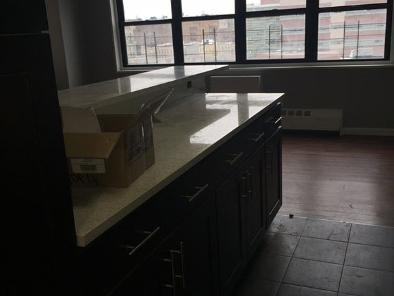 5th image of 220 Montgomery St APT 10B