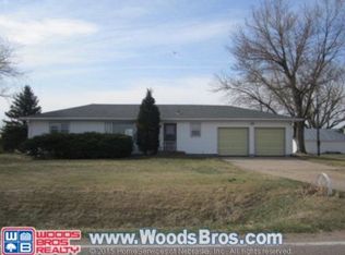 4059 W Schimmer Dr, Grand Island, NE 68803