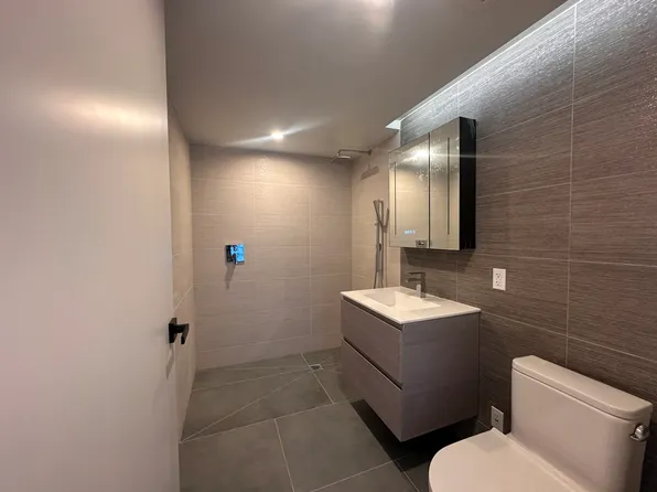 144-49 Northern Boulevard image 4 of 5