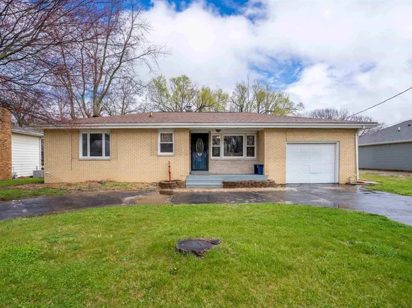 2029 Springfield Rd, East Peoria, IL 61611