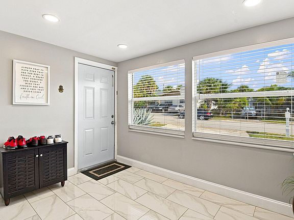 2nd image of 1217 W 32nd Street