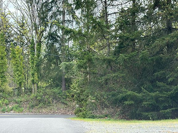 5th image of 20405 7th St E
