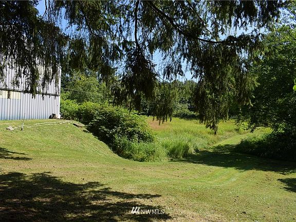5th image of 6692 Vista Dr