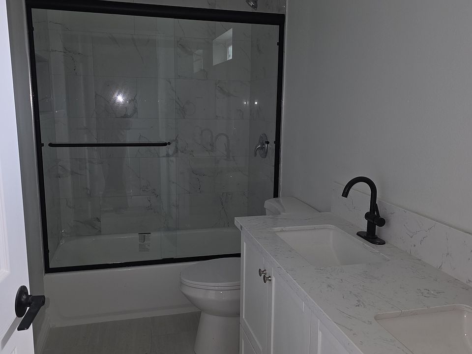 Upstairs bathroom
