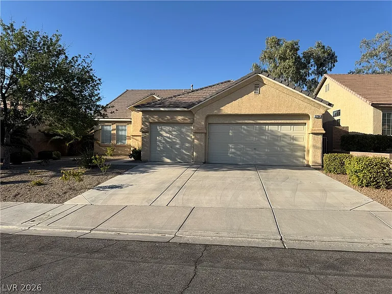 2294 Tedesca Dr — Photo 1