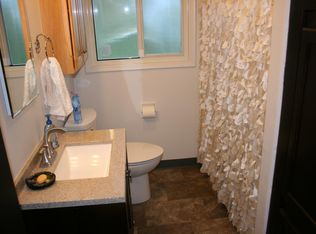 10815 Meadow Rd SW, Lakewood, WA 98499