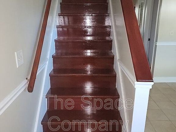 4th image of 278 Fleming Rd APT A
