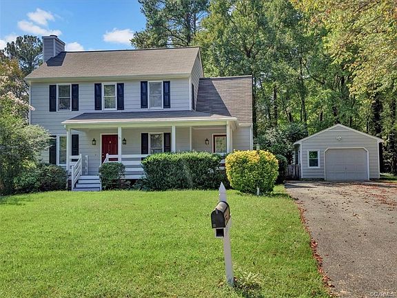 3rd image of 10617 Woodshire Way