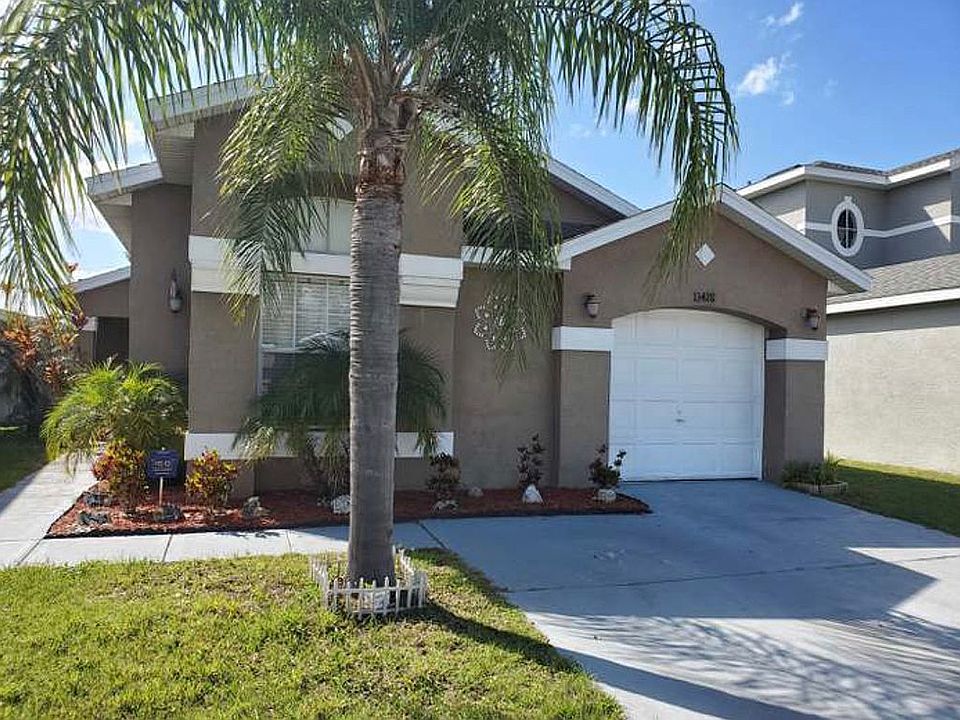 1st image of 13428 Greenpointe Dr