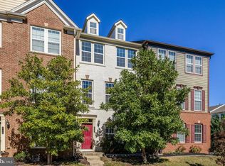 348 Pink Azalea Ter SE, Leesburg, VA 20175