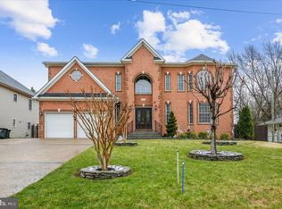 14808 Braddock Rd, Centreville, VA 20120