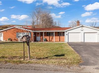 1955 Park Ave, Washington, PA 15301