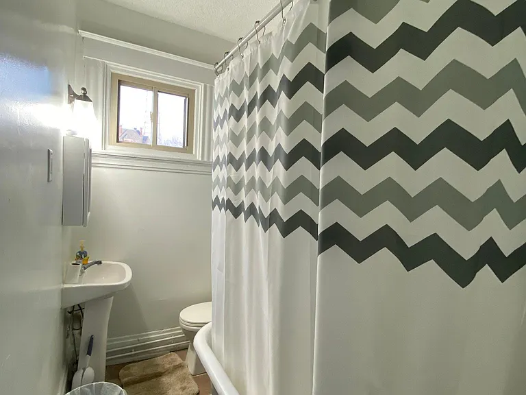 407 Warner St — Photo 12