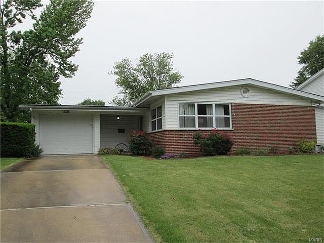 1st image of 1695 Fairmount Dr