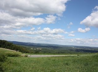 12 Twins Ct, Pittstown, NJ 08867