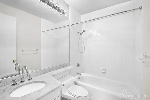 Rented by City Connections Realty | media 31