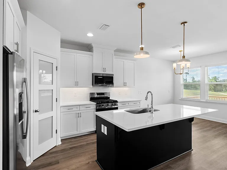 4248 Landry Ln — Photo 4
