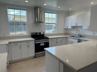 2474 N Brighton St #C, Burbank, CA 91504