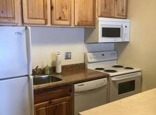 2200 Minerva Way UNIT B06, Anchorage, AK 99515