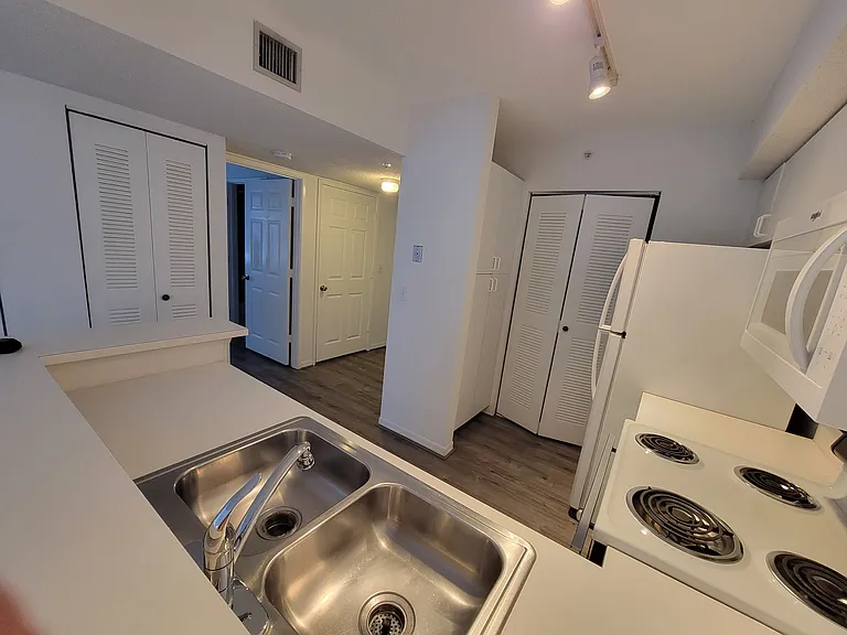 1640 N 42nd Cir #204 — Photo 12