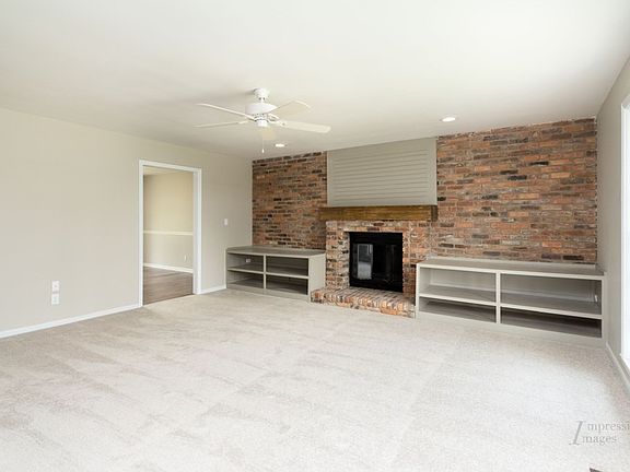 4th image of 2793 Glen Echo Dr