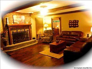 4th image of 481 Marywood Ln