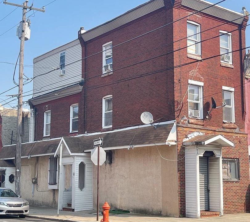 2nd image of 2001 S 6th St