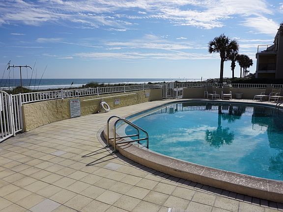 3rd image of 2321 Costa Verde Blvd APT 201