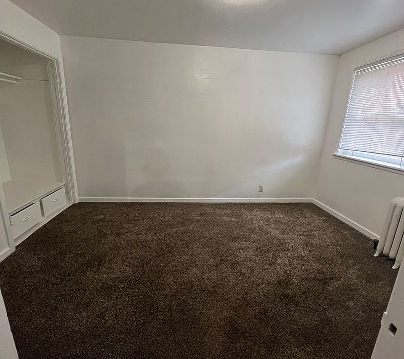 2nd image of 1120 Pine St APT 104