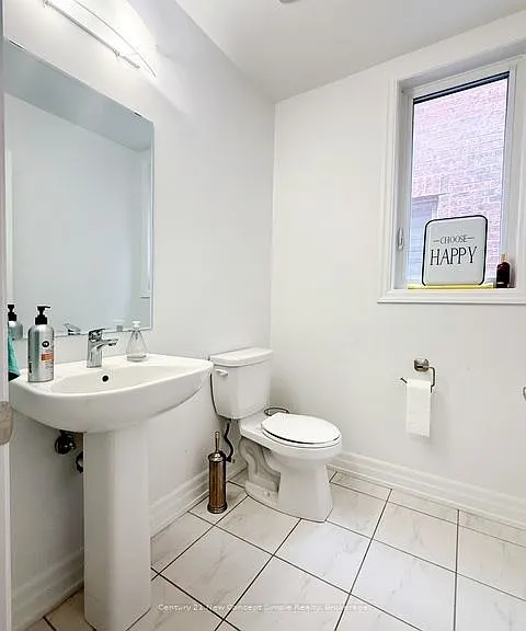 64 Frank Kelly Dr — Photo 4
