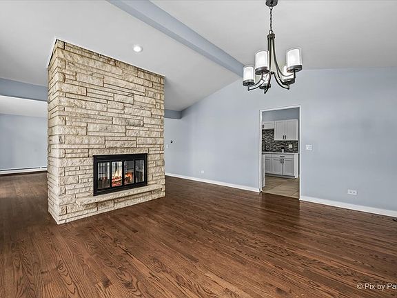 3rd image of 11013 Terrace Ln