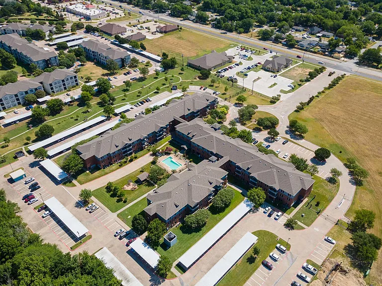 Wright Senior Apartments — Photo 6