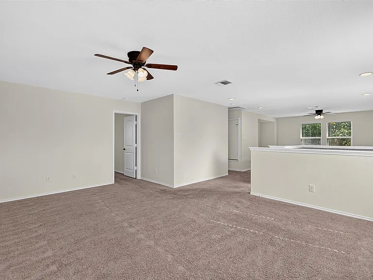 1049 Clove Hitch Rd — Photo 24