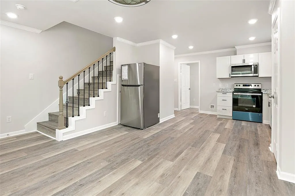 3 bed, 2.5 bath, 1186 sqft, $1,775 — Photo 4