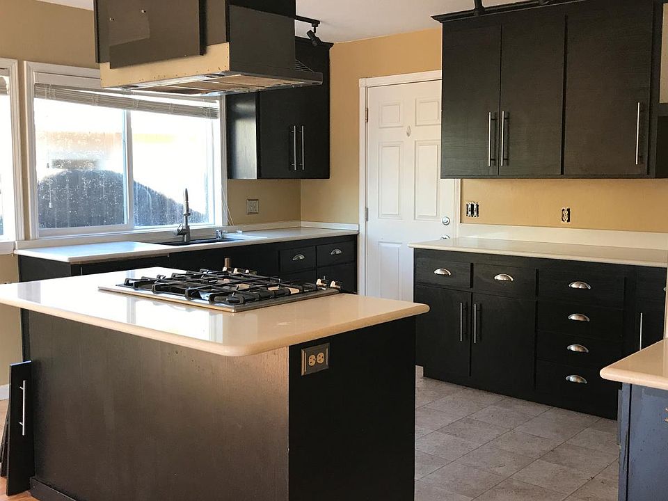 1st image of 1449 McGregor Ave