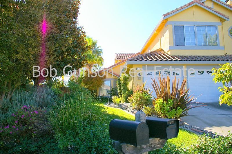 2nd image of 4754 Belford Peak Ct