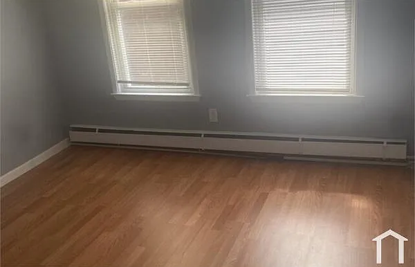 3 bed, $2,450 — Photo 2
