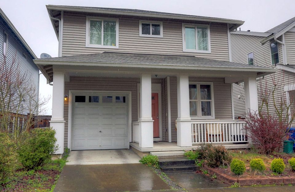 2nd image of 3714 S Holly Park Dr