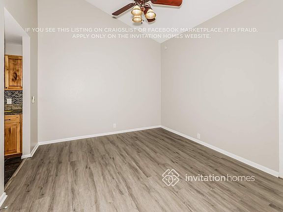 3rd image of 7125 W Laurel Ln