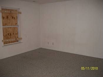 4th image of 5715 Joyce Dr