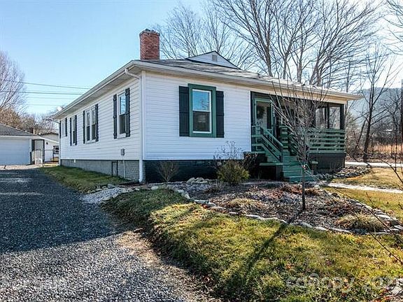 4th image of 103 Barker Ave