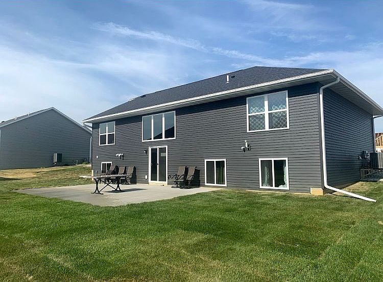 1st image of 2770 Sage Dr