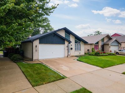 11656 S Ave N, Chicago, IL, 60617