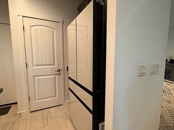 5th image of 6022 W Hartford Ct