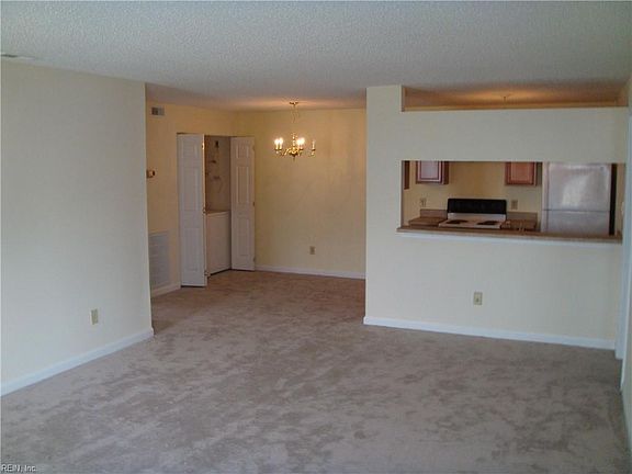 4th image of 416 Shelter Dr