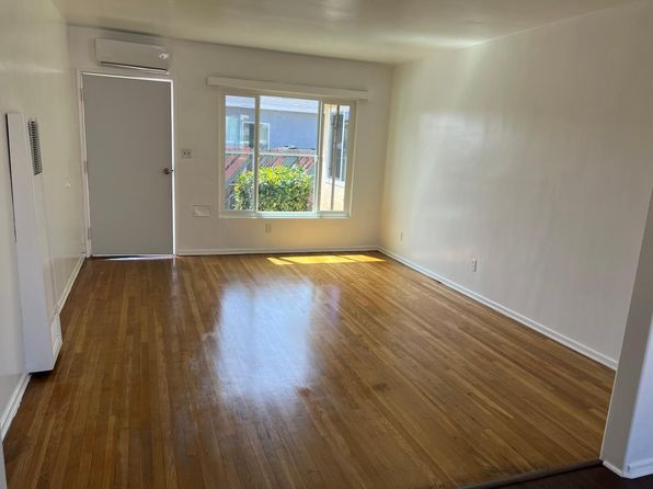 6917 Plaska Ave APT A