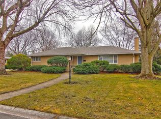 1404 Kraft Dr, Munster, IN 46321