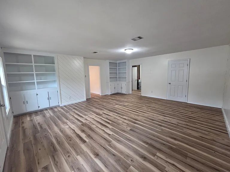 237 Saratoga Dr — Photo 11